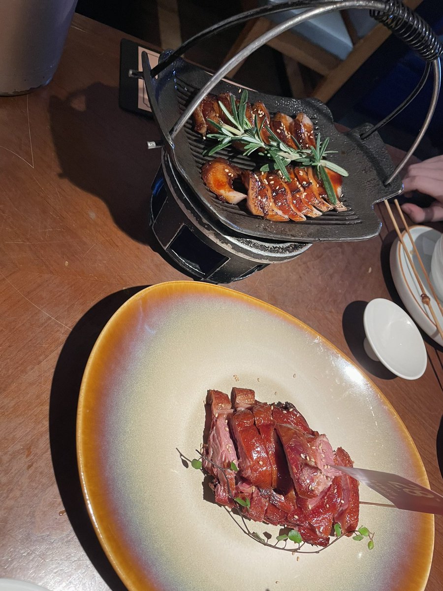 ines11154108's tweet photo. Si pasáis por Guangzhou, no dudes en pasar por este restaurante 👍🏼😜 https://t.co/gAEjM7foao