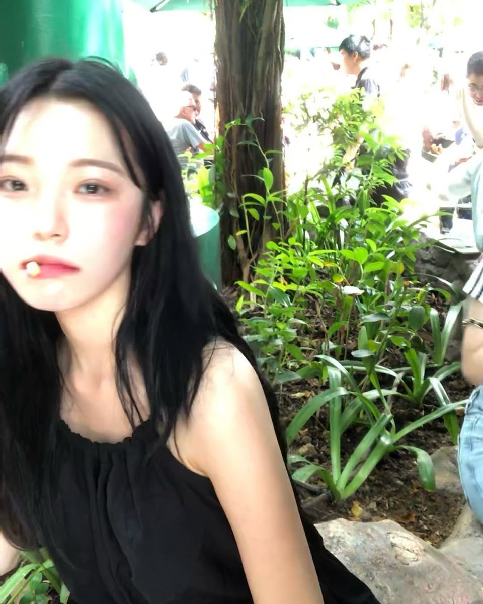 Jiheon, 백. tweet media