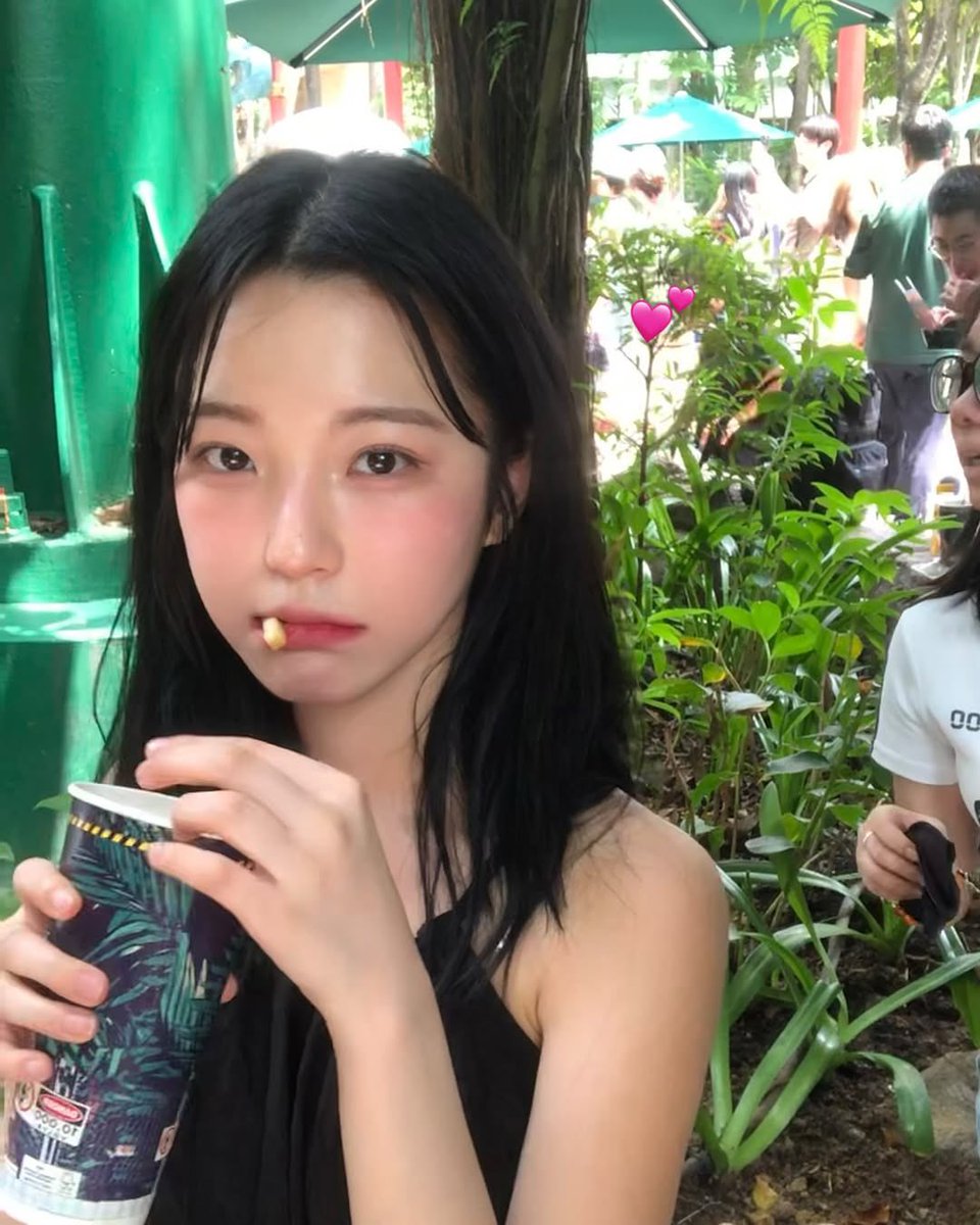 Jiheon, 백. tweet media
