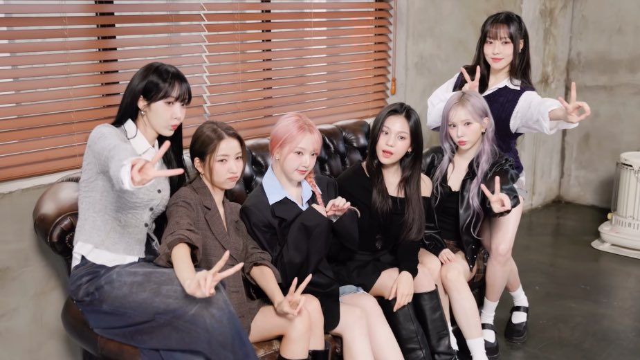 blondesowon's tweet photo. prettiest group ever https://t.co/geeDiRhxYy
