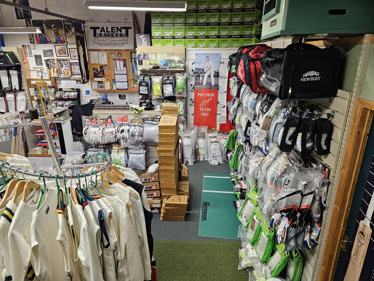 Good morning all. We are open from 9.30am until 2pm today with plenty of exciting new kit for you to peruse.