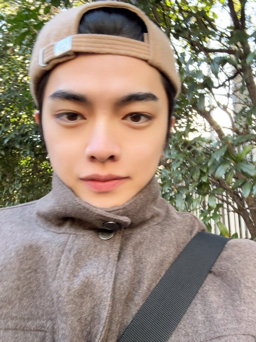 wildblue_ykme's tweet photo. [HAYATE]

とりあえず会える予定があるだけで頑張れるね🔥

#WILDBLUE #宮武颯 #HAYATE https://t.co/MvLXZ2f8hW