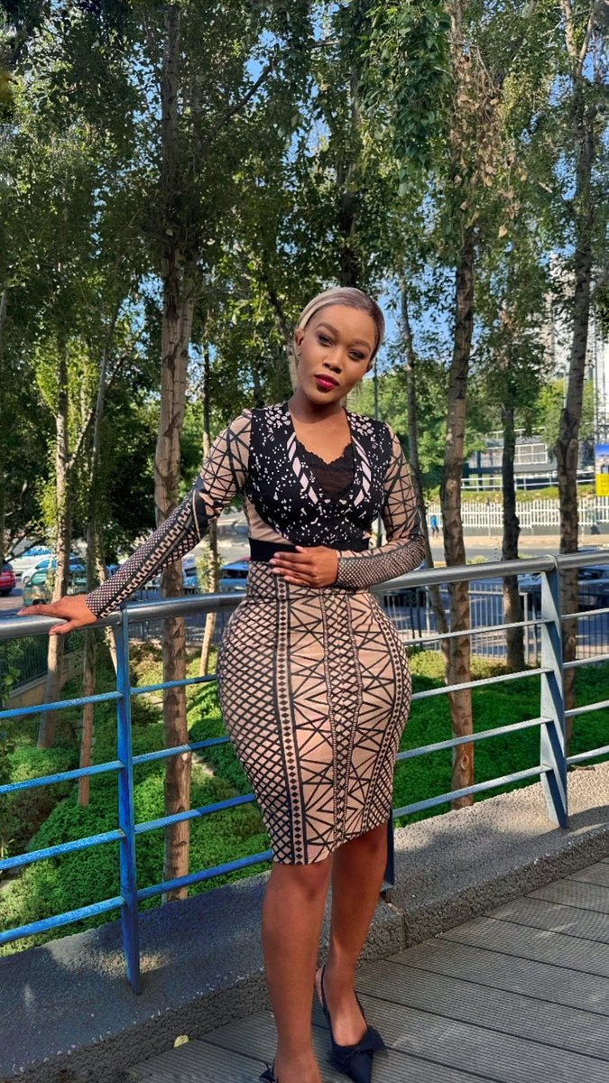 Your Saturday ???🖤🖤