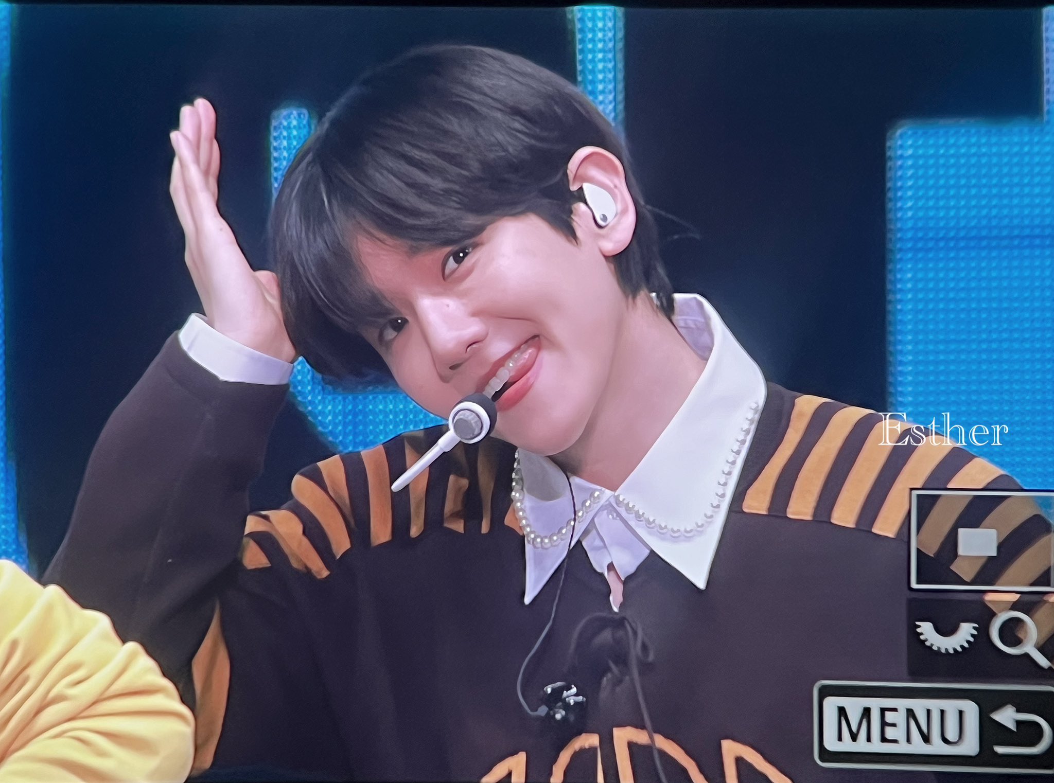 GjQUcRPbQAAItrg.jpg:orig