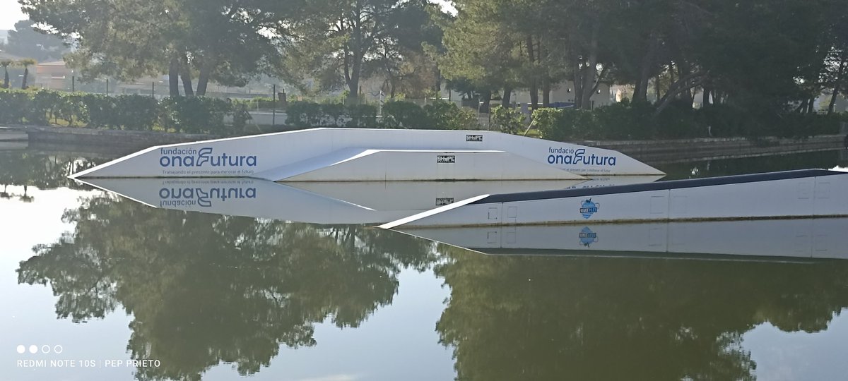 Dijous passat vaig tenir l’oportunitat d’aprendre molt durant la visita a IMEDEA UIB-CSIC <a href="/IMEDEA_UIB_CSIC/">IMEDEA (UIB-CSIC)</a>, en companyia de <a href="/FuturaOna/">Fundació Ona Futura</a>. Una experiència enriquidora que vull agrair sincerament.
Moltes gràcies.