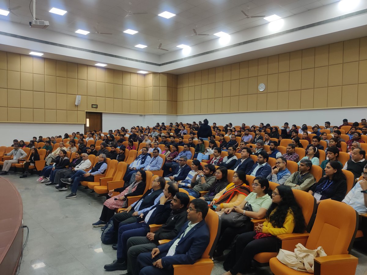 Chemical Research Society of India (CRSI) (@chemressocindia) on Twitter photo The 34th CRSI National Symposium in Chemistry is ending with a talk by Prof Varinder Aggarwal in a packed auditorium at IISER Bhopal. <a href="/VarinderAggar11/">Varinder Aggarwal 🇺🇦🇺🇦🇺🇦</a> <a href="/maitrau/">Uday Maitra</a> <a href="/VinodSingh_IITK/">Vinod K Singh</a> The 34th CRSI National Symposium in Chemistry is ending with a talk by Prof Varinder Aggarwal in a packed auditorium at IISER Bhopal. <a href="/VarinderAggar11/">Varinder Aggarwal 🇺🇦🇺🇦🇺🇦</a> <a href="/maitrau/">Uday Maitra</a> <a href="/VinodSingh_IITK/">Vinod K Singh</a>