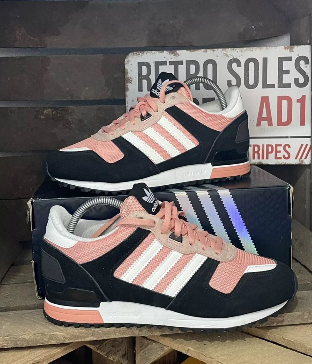 RetroSolesUK's tweet photo. For Sale
#Adidas #ZX700
UK Size :- 6.5
Released:-11/13
Condition:-Very Good Pre Worn
Price:- Β£35 DELIVERED
RTs / Reposts appreciated β€οΈ
Any more photos need please DM for more details
Thank you in advance β€οΈ https://t.co/jYn5ceoMOP