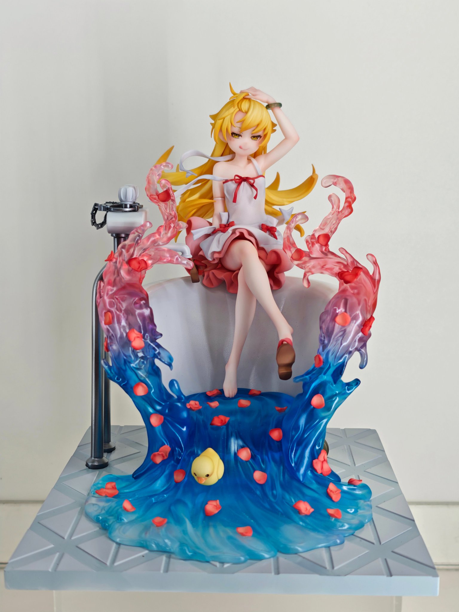ワンピース　ナミ　ドラゴンボール　ゴジータ　物語シリーズ　忍野忍　フィギュア 物語〉シリーズ 忍野忍フィギュア‐ドーナツ‐｜タイトーの10月の