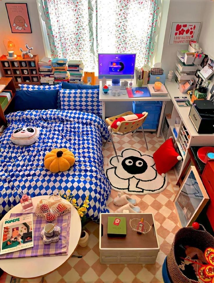 bongsmum's tweet photo. Nitip nyimpen list barang as wishlist buat manifesting, someday kamar ku bisa begini https://t.co/ZU18L8iCO8