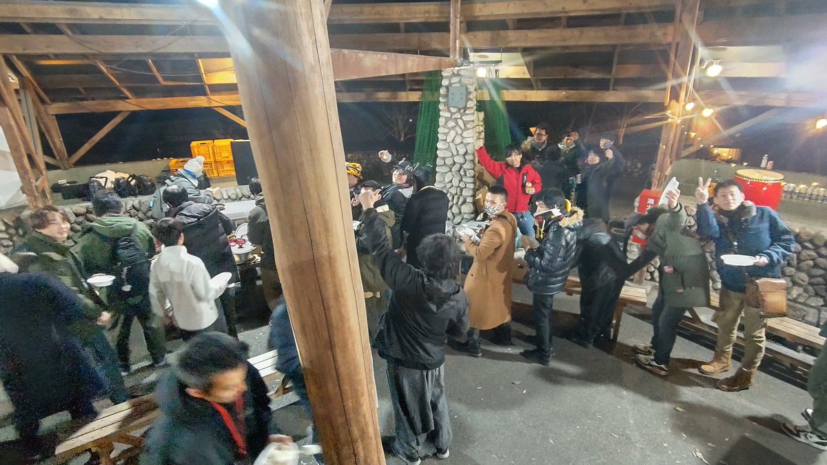 1日目の夕食は各コテージで作ったカレーを食べます！