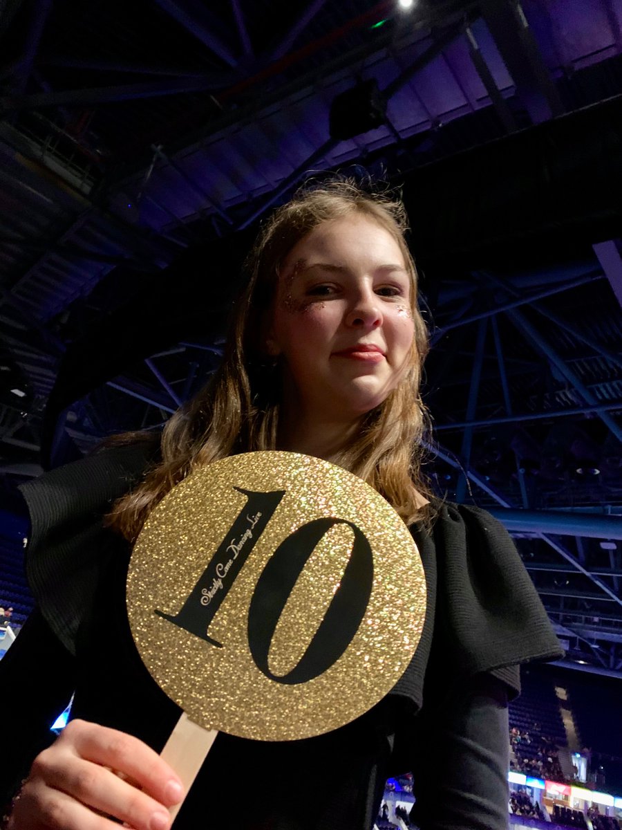 Alessia 👑📖🐴 tweet media