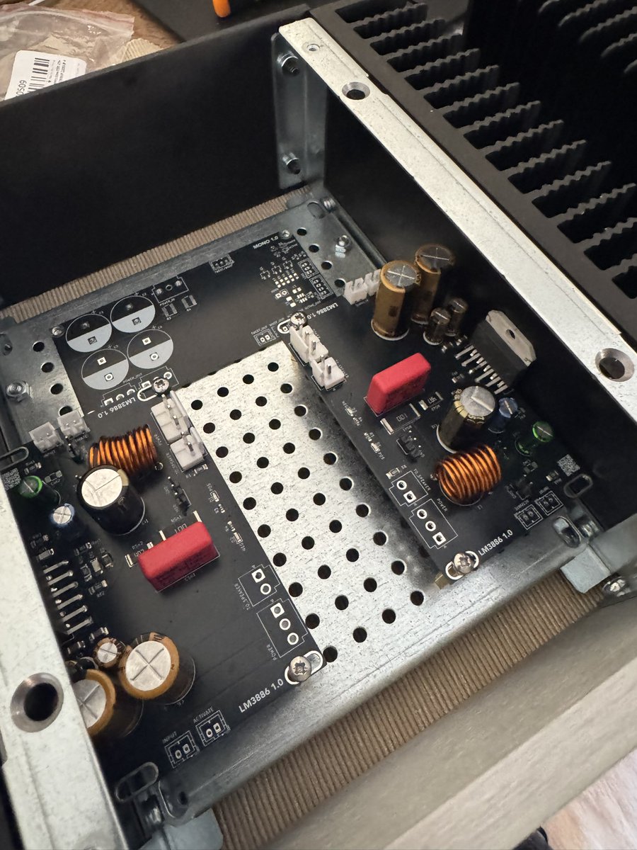 DuaneStorey's tweet image. Finished all four channel amplifiers. These are all based on the highly regarded LM3886 chip amp. Waiting on a few new PCBs in the next few days and then I’ll can finish each of these monoblocks and think about giving them some power. #diyhifiamp #buildinpublic #pcbs