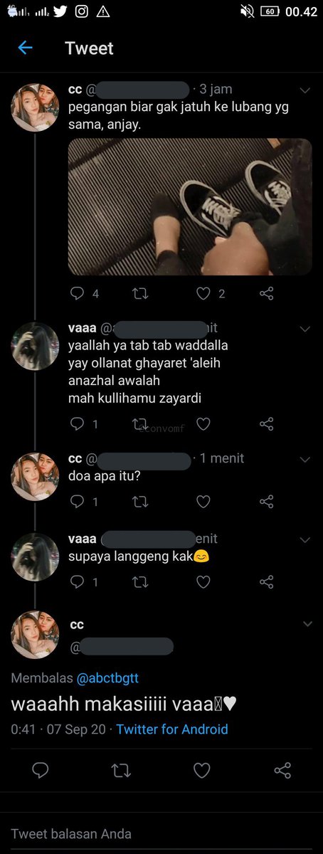 vlowpeacxz's tweet photo. @tanyarlfes sebenernya disini juga, malah banyak banget. cuma sekarang ketutup komen salty, si "akun kejar target"😔 https://t.co/Y2fBnoOx5V
