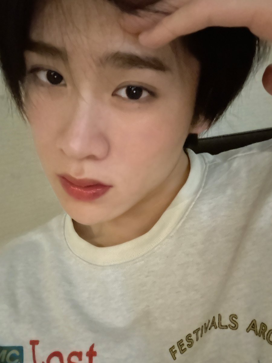 official_DXTEEN's tweet photo. [#大久保波留]
サウナあがりーーー♨️

サウナに入ったら、ほっぺと唇が赤くなるのです☺️

#DXTEEN #OKUBONALU https://t.co/RfcZ6YlFfh