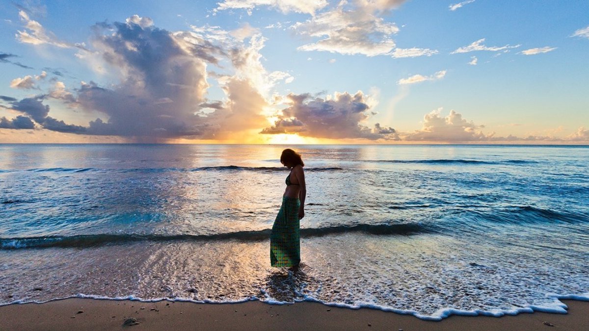 🌹 Romantic Destinations, Magical Getaways, and More! 🌌 - mailchi.mp/budgettravel.c…