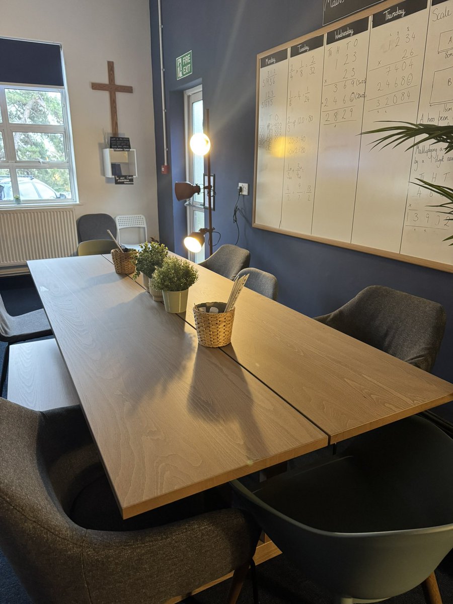 MrJtalks's tweet image. Our Year 5/6 classroom is designed for autonomy, comfort, and respect. With flexible seating, workspaces, and a focus on empowerment, it&apos;s more than just furniture—it&apos;s a space where children can thrive and feel valued. Excited to see them flourish!