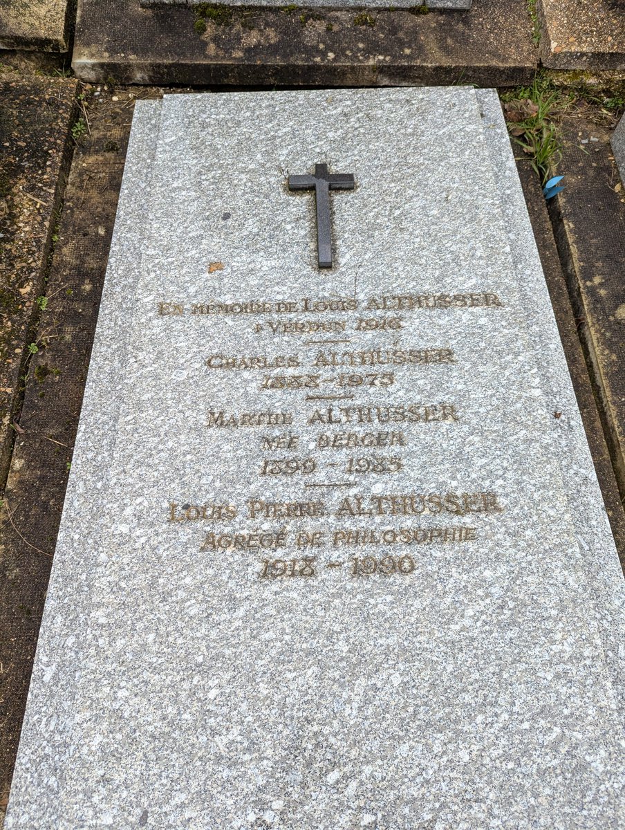 devalski's tweet image. La tombe d'Althusser

Adieu, eulogy by Balibar shs.cairn.info/ecrits-pour-al…