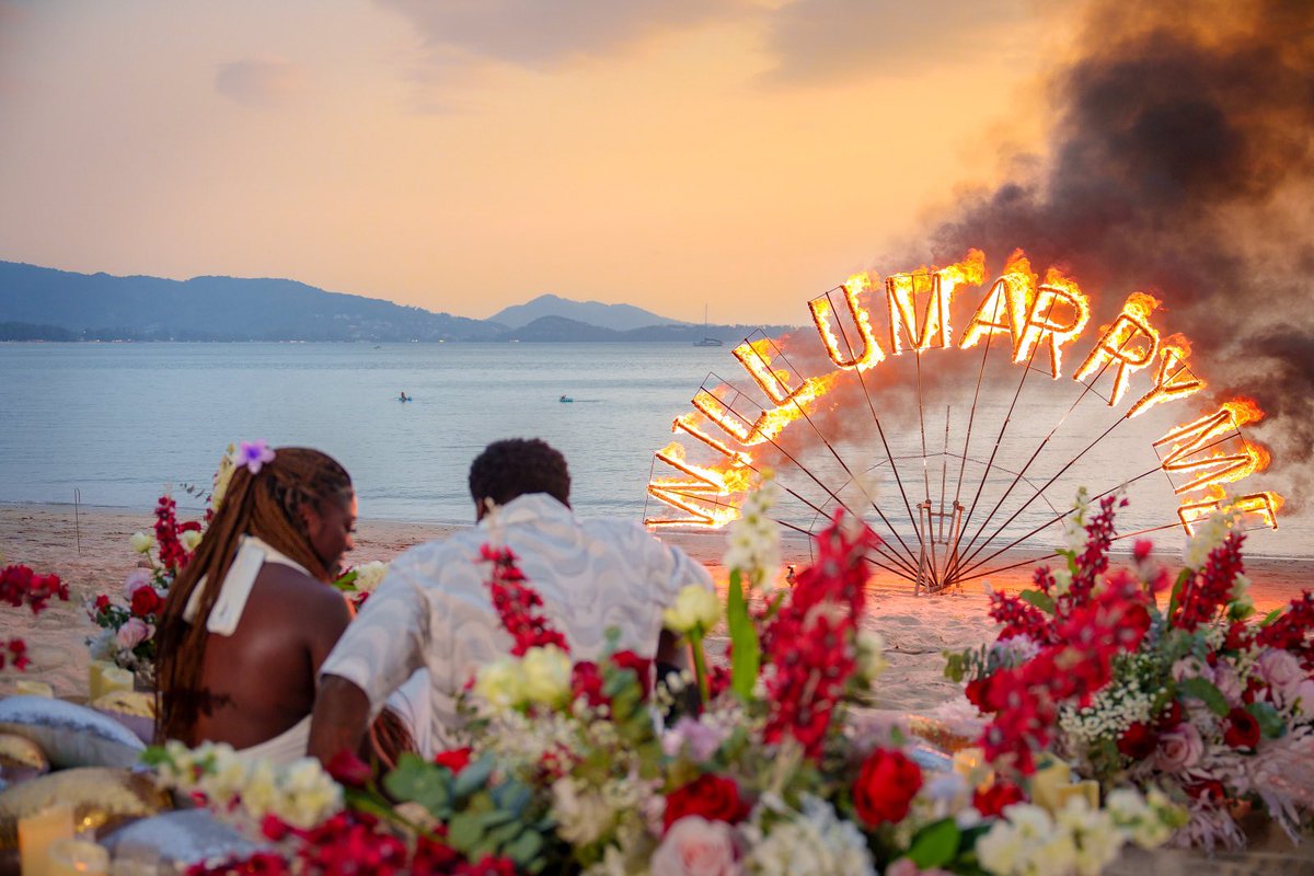 drivetheboatjc's tweet image. IT WAS ALWAYS A YES 💍❤️ Engaged to my bestfriend 💍