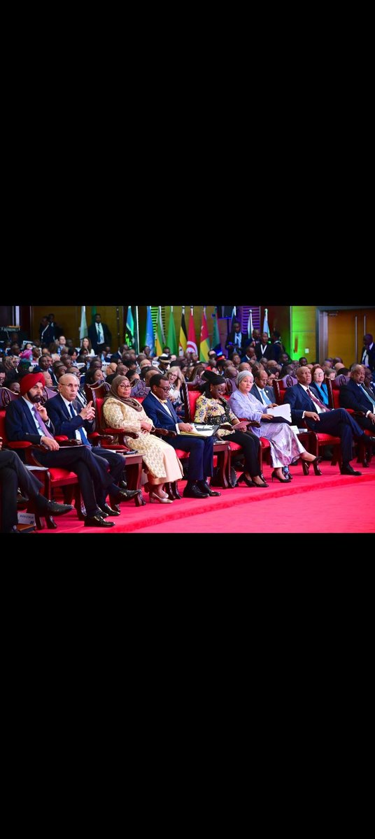 Kufuatia na mikutano hii mikubwa ya wakuu wa nchi inayofanyika hapa nchini Tanzania ndani ya mwezi huu hii inaonyesha dhairi kabisa kuwa nchi yetu inaamani, upendo na utulivu hiki ni kitu kikubwa sana na tunapaswa kujivunia na kuzidi kumuomba Mungu azidi kuilinda amani hii.