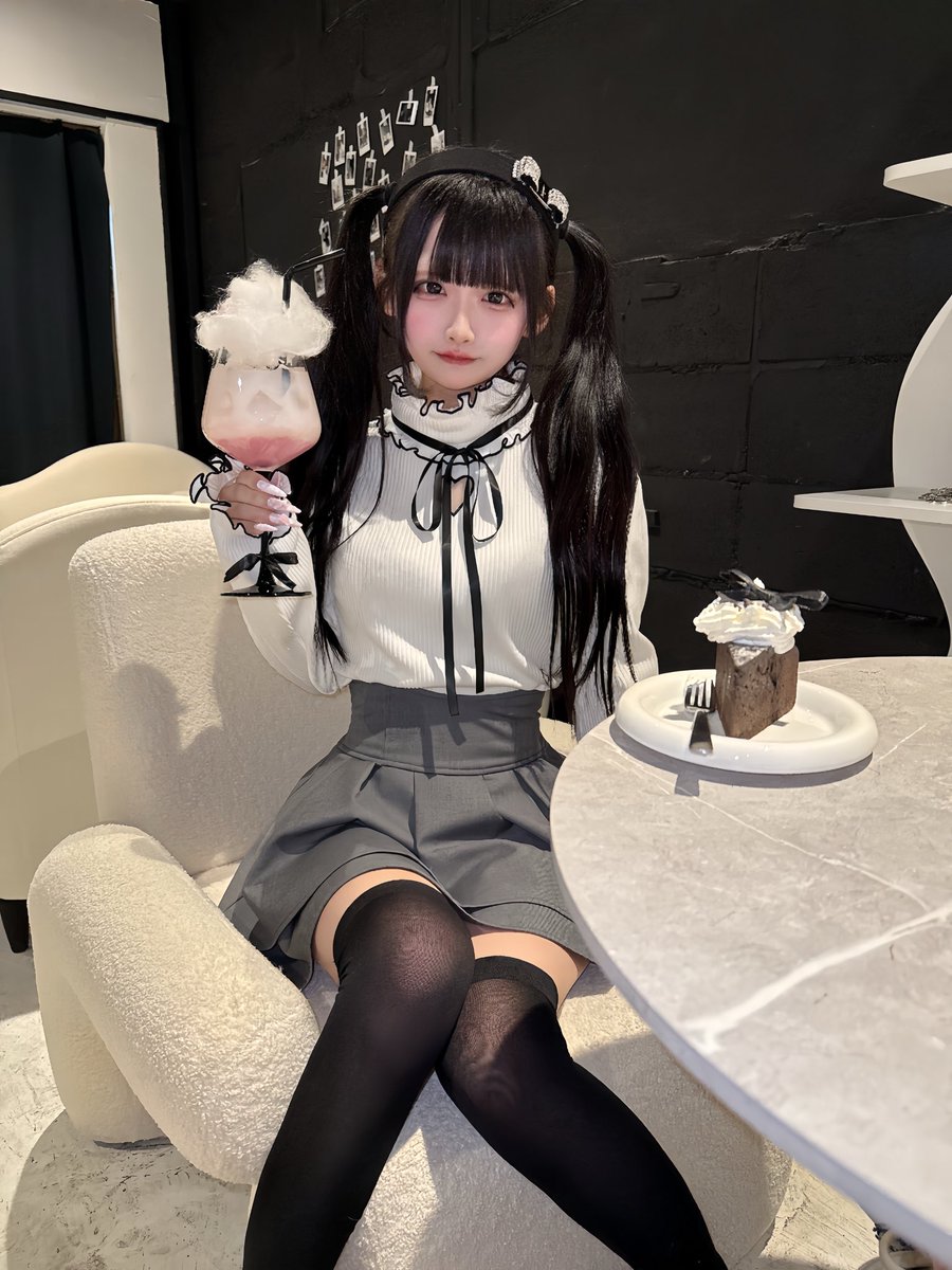 🖤