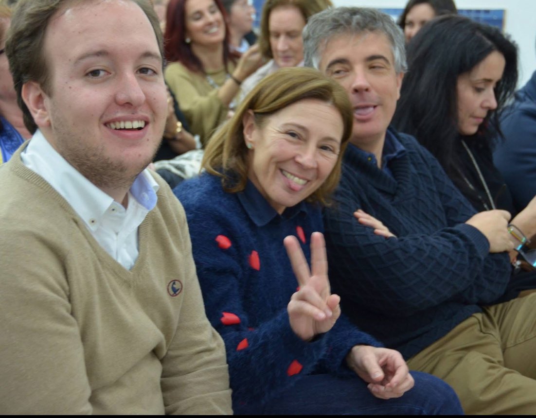 Solo me queda la pena de no haber acabado de ponernos al día, de escuchar tus buenos consejos llenos de templanza y experiencias vitales q te han hecho ser una persona maravillosa. 
Cuánto te vamos a echar de menos,querido <a href="/PinedoFrias/">Isidro Frias Pinedo</a> , uno de los de siempre, de los del siempre