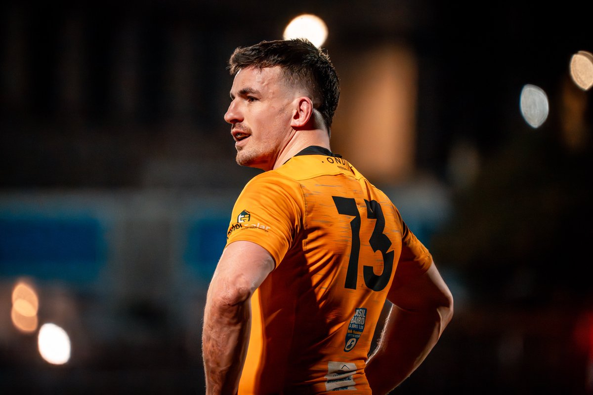 Edinburgh Rugby (@edinburghrugby) on Twitter photo Back to where it all began ⚫️🟡
The URC #OriginRound might be next week, but that didn't stop Matt Scott returning to his roots for <a href="/ChieftainsRC/">Currie Chieftains</a> last night!
📸 <a href="/N50Sports/">N50 Sports Photography</a> Back to where it all began ⚫️🟡
The URC #OriginRound might be next week, but that didn't stop Matt Scott returning to his roots for <a href="/ChieftainsRC/">Currie Chieftains</a> last night!
📸 <a href="/N50Sports/">N50 Sports Photography</a>