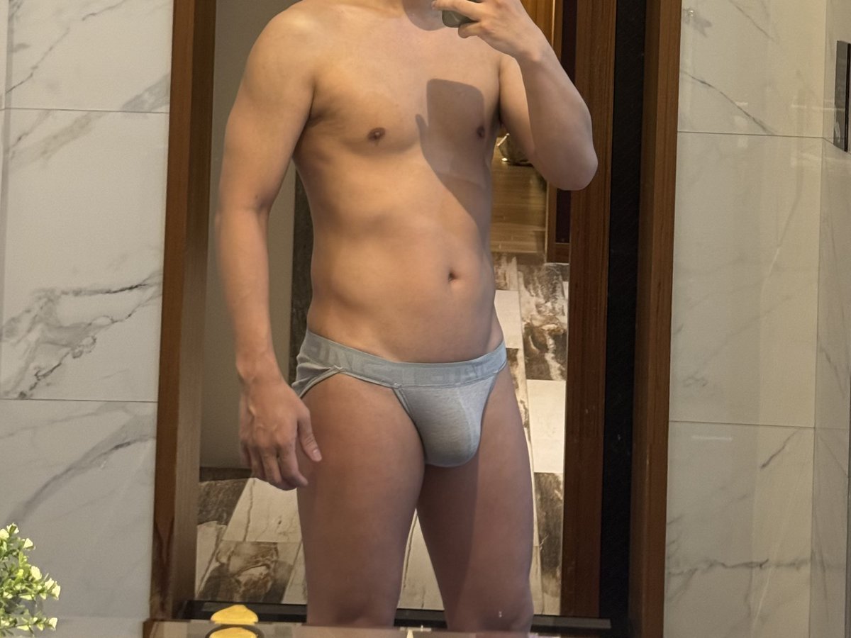 big🍆 tweet media