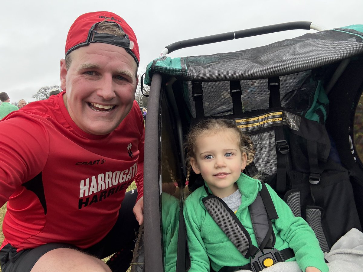 I enjoyed that after an intense but successful week <a href="/HarrogateColl/">Harrogate College</a> <a href="/LuminateEdGroup/">Luminate Education Group</a> thanks as always to the amazing <a href="/Hgateparkrun/">Harrogate parkrun</a> <a href="/parkrunUK/">parkrun UK</a> volunteers 😍👏 repping <a href="/hharriers/">Harrogate Harriers</a> come join the club! #running #loveparkrun #parkrun #harrogate