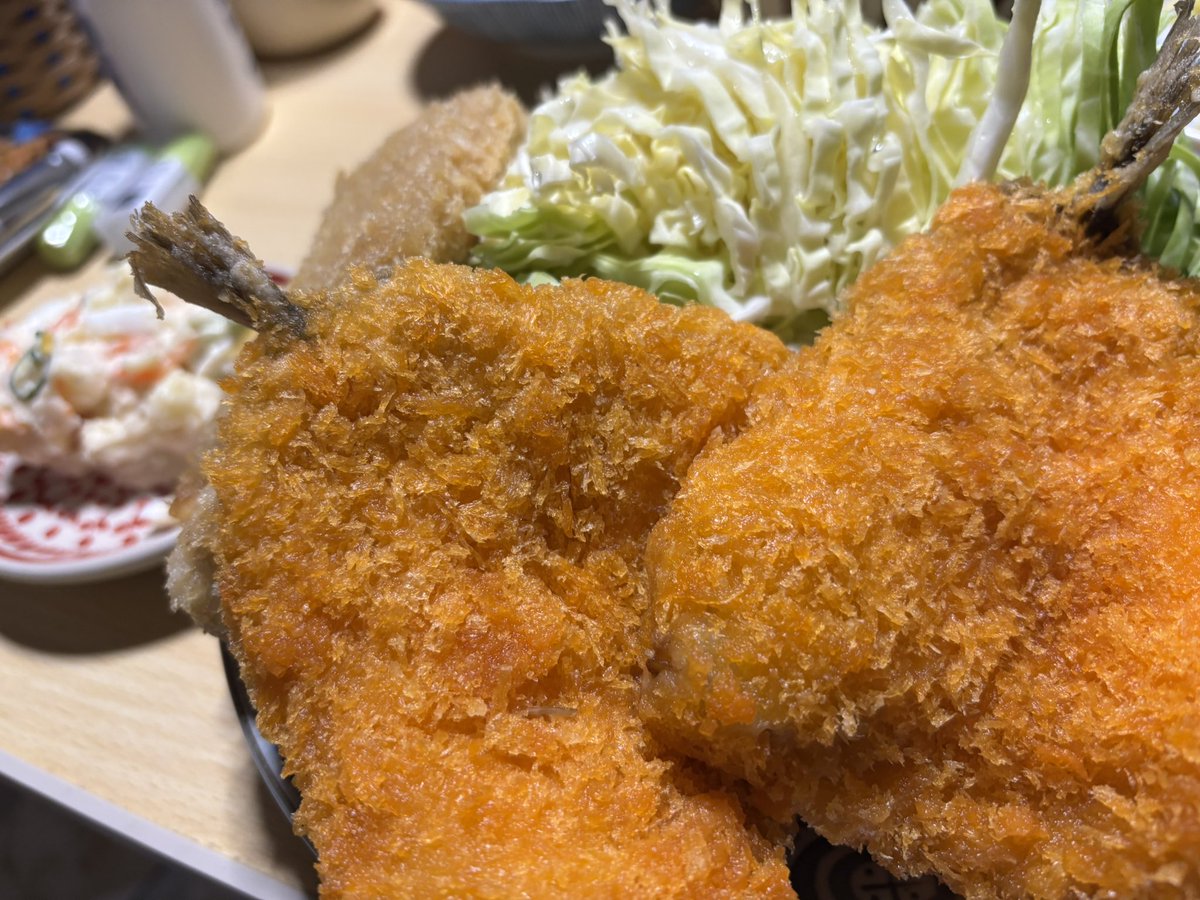 d2644's tweet photo. ディナー🍽️さくらマスのあら汁🐠🦑🙂😋♪雪☃️やばい❄️❄️❄️ https://t.co/6xz3fXqbku