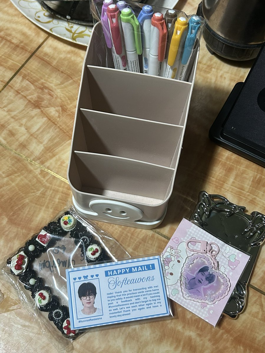 AimeYahj's tweet photo. ༘⋆♡⸝⸝💌⊹。°˖➴ #redceived @softeawons #luvvsofteawons
thanks for the free claims and alsooo sa mga nabuy koooo heheheheh super satisfied
⋆𐙚₊˚⊹♡ ᡣ𐭩ྀིྀི₊ ⊹ https://t.co/hxLQNopvYr