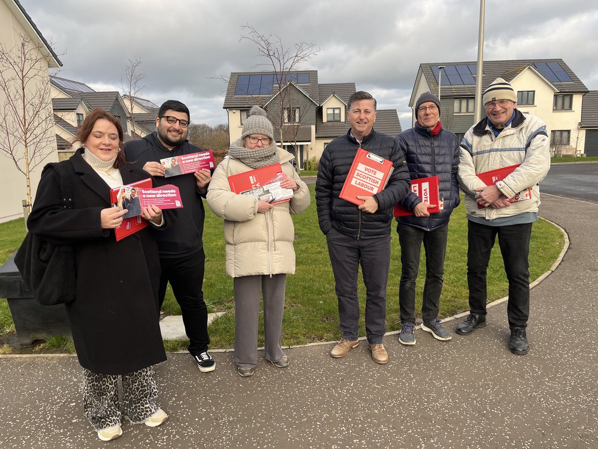 Douglas Alexander (@d_g_alexander) on Twitter photo Here’s the <a href="/EastLothianCLP/">East Lothian Labour</a> out on a cold February day for another doorstep session - this time in North Berwick - listening to local residents and hearing their concerns. Here’s the <a href="/EastLothianCLP/">East Lothian Labour</a> out on a cold February day for another doorstep session - this time in North Berwick - listening to local residents and hearing their concerns.