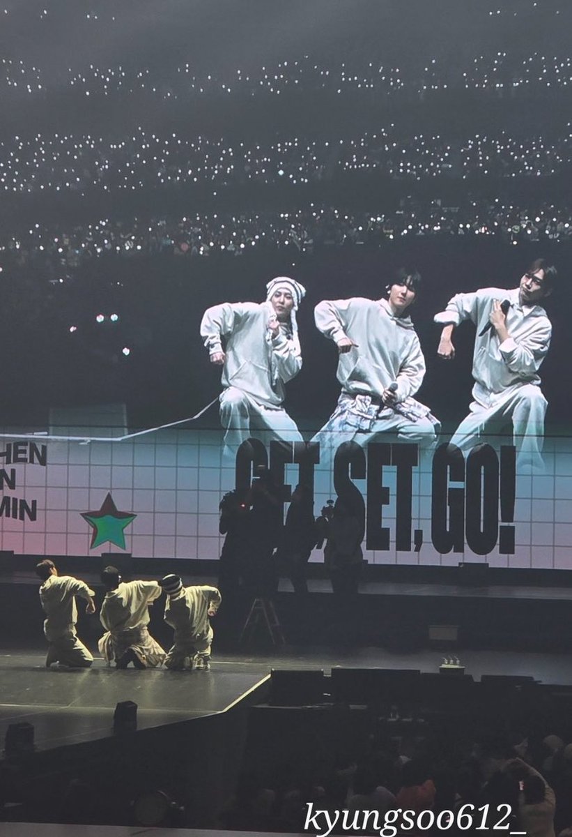 THIS PIC OF CBX 🥺🥺🥺♥️♥️♥️