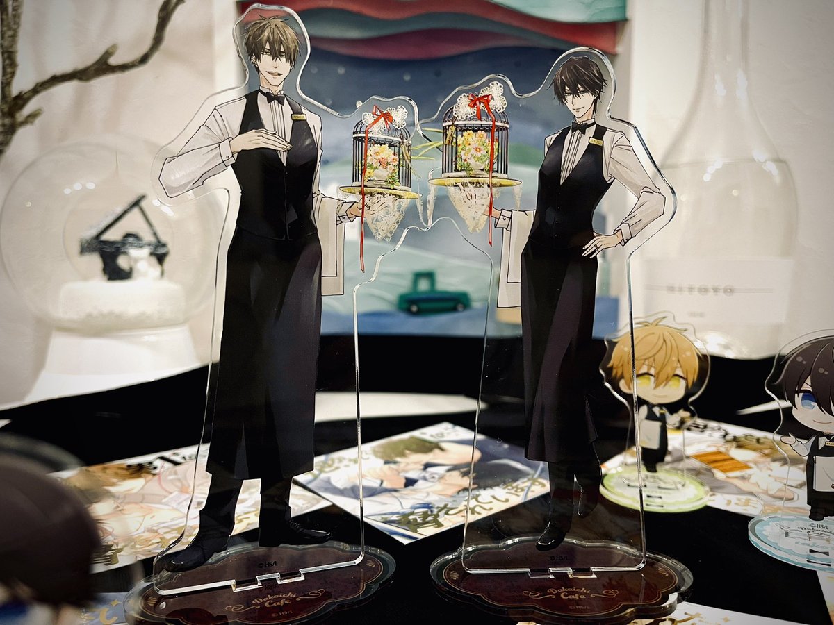 頂いたアニカフェのグッズのお写真を撮ったのでツリーにてご紹介