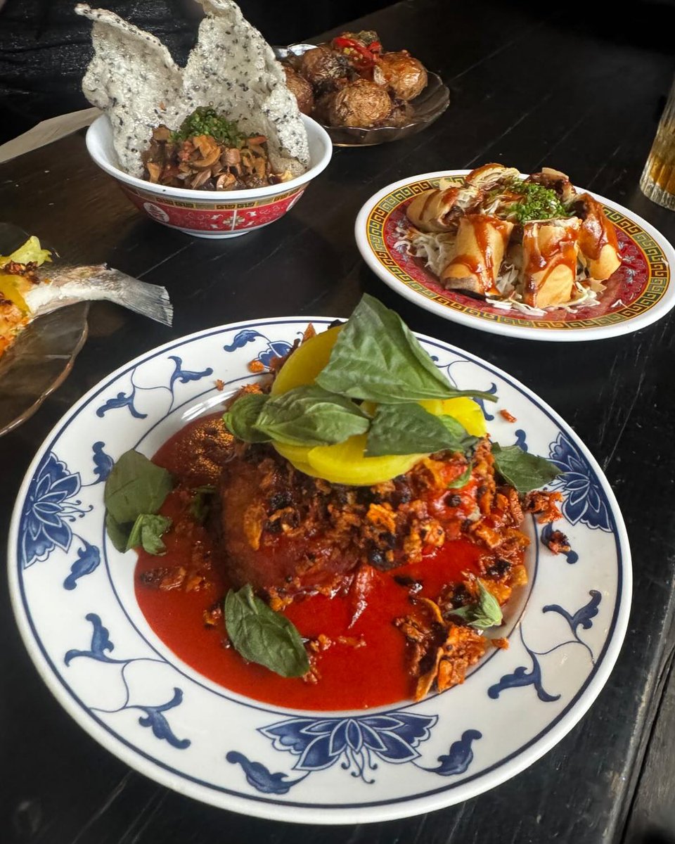 LondonPopups's tweet photo. Inspiration for your Saturday - my listings of the best new pop-ups https://t.co/LoOZRTkbfD inc #LingLings - now serving at #TheBluecoatsPub in #N17 https://t.co/4YnJp04s1u