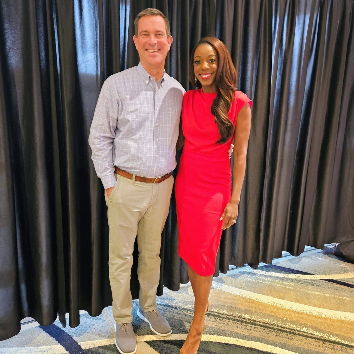 Very excited that my friend Ed Cosentino is on this year's ballot to be considered for vice president of <a href="/NAESP/">National Assoc. of Elementary School Principals</a>! He has worked hard at every level to advocate for education with <a href="/HCPSS/">HCPSS</a> &amp; <a href="/Maespmd/">MAESP</a> ! 

Your vote counts 3/11-3/21! Learn more: naesp.org/about/board-of…

@PrincipalECos