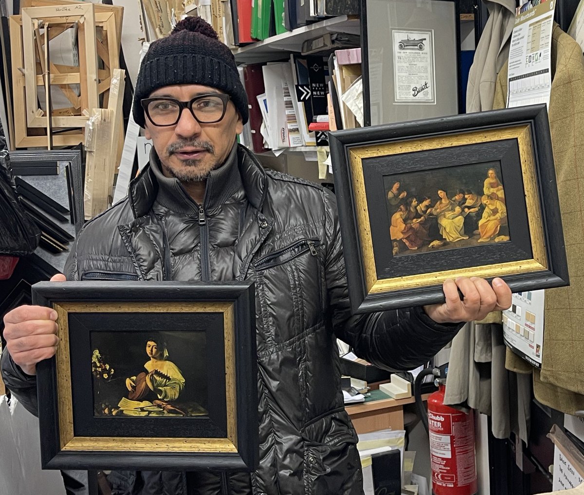 ReginaldBeer's tweet image. Framed by #frontispiece of #canarywharf purchased by our customer, Rashid, in #Georgia. 
#pictureframers #pictureframes #art #history #ancestry