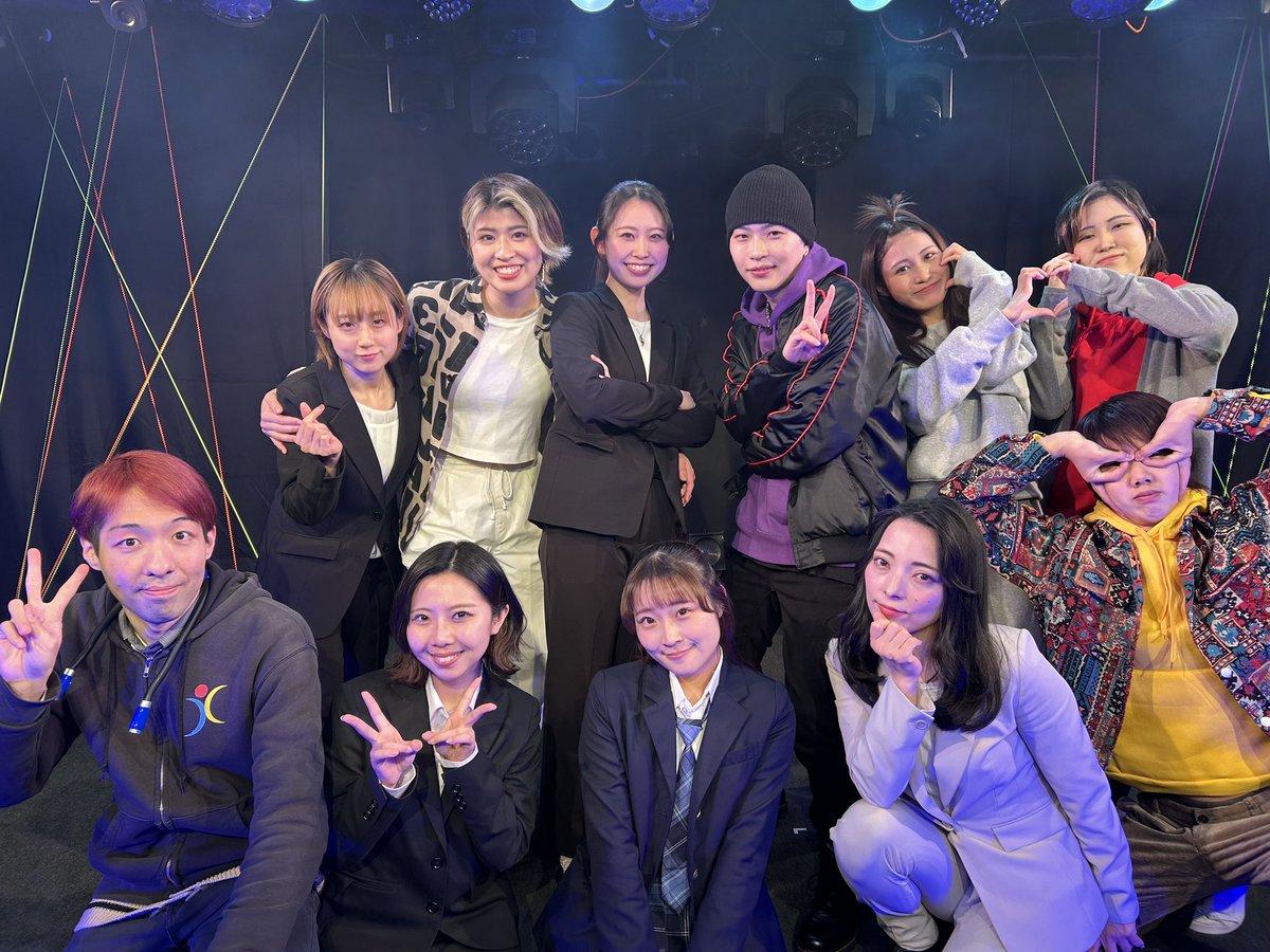 SNSNORAN's tweet photo. #近未来ネット大戦 B公演
ご観劇頂きありがとうございました✨️
これで無事3日目も終了です🙌

早いもので明日千秋楽を迎えます🥺
AチームBチーム共にラスト1公演☝
気を抜かず全力で戦い抜きます🤜🏻💥🤛🏻

観劇チケット🎫
https://t.co/yPPv4Wx4cW
応援チケット📣(本日23時〆)
https://t.co/9q2yqCQHGN https://t.co/MNh4zSz54S