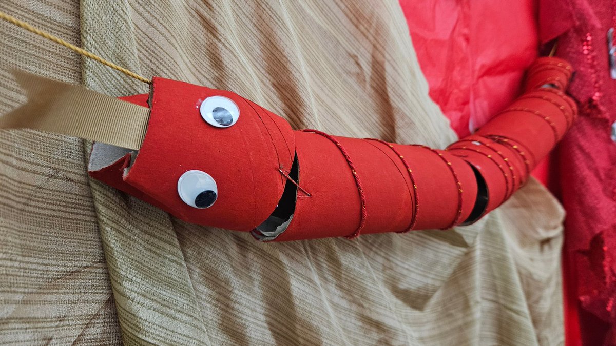 Last week, our amazing SEND learners kicked off Chinese New Year in style!

They crafted these stunning papier-mâché wood snakes and zodiac animals to celebrate the occasion. 🐍🐉

What a creative way to bring in the new year!

#ChineseNewYear #SENDLearners #CreativeCelebrations