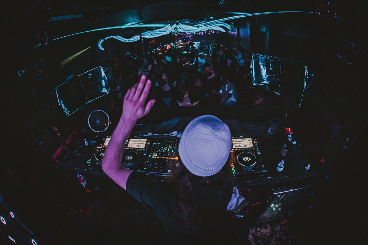 Hark! 📯 More photos from our Las Vegas takeover at the famed <a href="/Discopussy/">DISCOPUSSY</a> thanks to the keen eye of Bailey Goldstein 📸 #storytimerecords