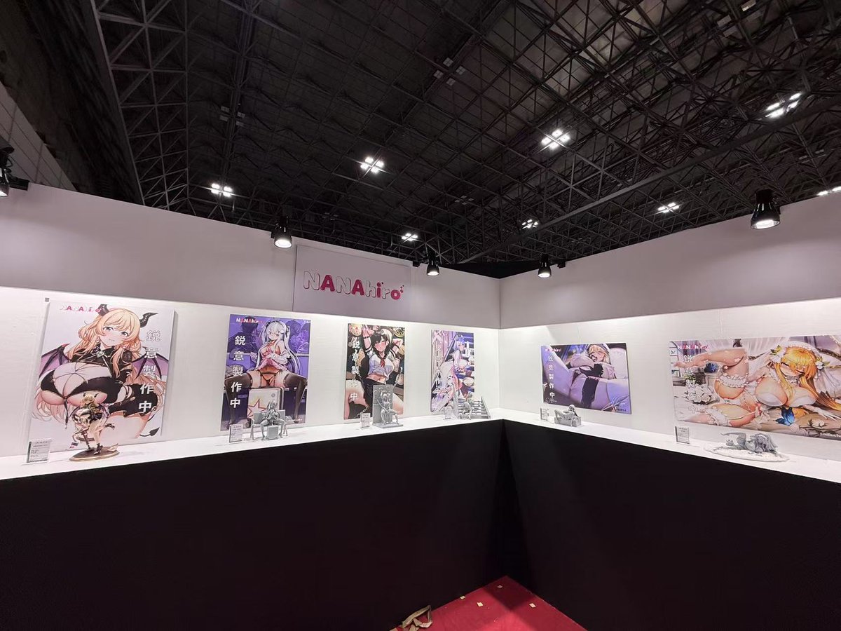 NANAhiro_jp's tweet photo. 📢【WF2025W(冬) 出展のお知らせ】📢

✨ NANAhiro、ワンダーフェスティバル2025冬に東京フィギュアブースで出展！ ✨

📍 開催場所: 幕張メッセ
🏢 展示ホール: 企業展示ホール8（展示ホール1～8）
🔢 ブース番号: 8-24-01（東京フィギュアブース）

🎉 原型&彩色監修中！ 🎉

細部までこだわり抜いた造形に、命を吹き込む色彩――
その美しさをぜひ会場で直接ご覧ください！✨

今日のイベントでお会いできるのを楽しみにしています！🔥

#WF2025W #NANAhiro #ワンフェス2025冬 #フィギュア #彩色公開