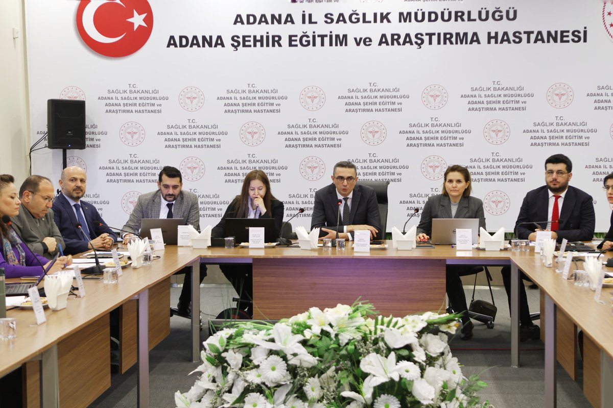 adana_ism's tweet photo. Kamu Hastaneleri Genel Müdürümüz Sayın @EmrahCeviz başkanlığında Adana, Mersin ve Osmaniye MHRS değerlendirme toplantısını Adana Şehir Hastanesi'nde gerçekleştirdik.

Toplantıda vatandaşlarımızın muayene randevu sürelerini kısaltacak tedbirleri görüştük.

@drmemisoglu 
@yskosger https://t.co/Cbq1ldOEIk