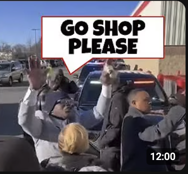 Rob_USMC's tweet photo. @TheRevAl ZERO people actually bought anything from @Costco Goes to show.. just because you bend the knee to the woke and give them what they want.. they're not going to be the ones who will support you where it counts 💰💰💰💰 #GoWokeGoBroke https://t.co/yByr6HMH6O