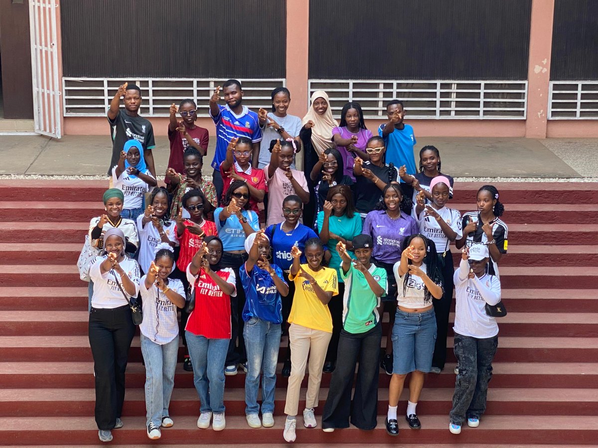 UnibadanNursing's tweet image. Pictures from jersey day are up.🤩⚽⛹️
Repping their favourite teams.🥰🤭

#fybday4 #jerseyday #fortis #nunsaui #unibadan
#universityofibadan #nursingstudent #nurse #studentnurse