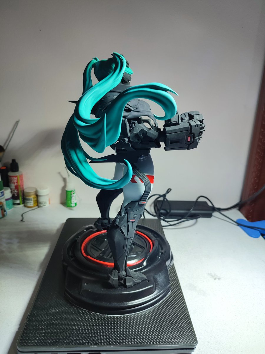 Rebecca smasher de 30 cm de alto https://t.co/VaiMJz4sYA