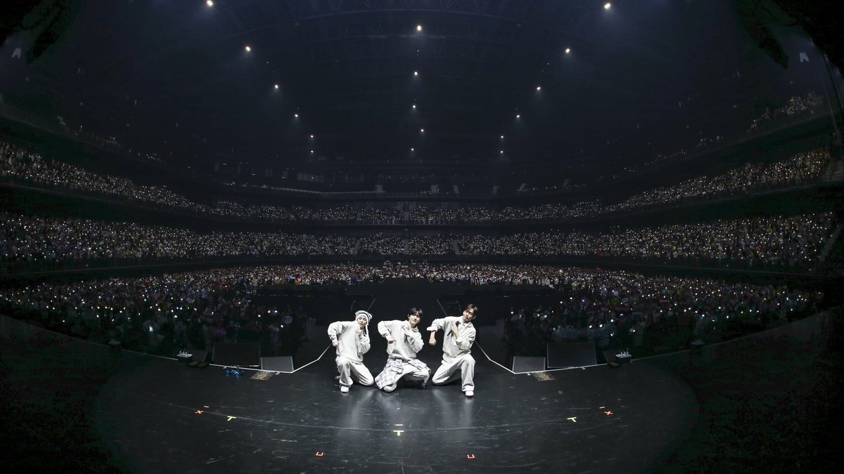 mikitty152_exo_'s tweet photo. しうちゃん何回か領域展開してたし(あぶないw)、「(失礼だな)純愛だよ」のセリフ言ってたし呪術廻戦めちゃくちゃハマっててかわいかった🥹そして本当にオタク気質なんだなって思った🥹わかるぞ、、、掘り下げたくなる気持ち、、、！！エリの皆さん呪術廻戦0見てください🥹#CBX_GETSETGO https://t.co/HBfhxfFAAo