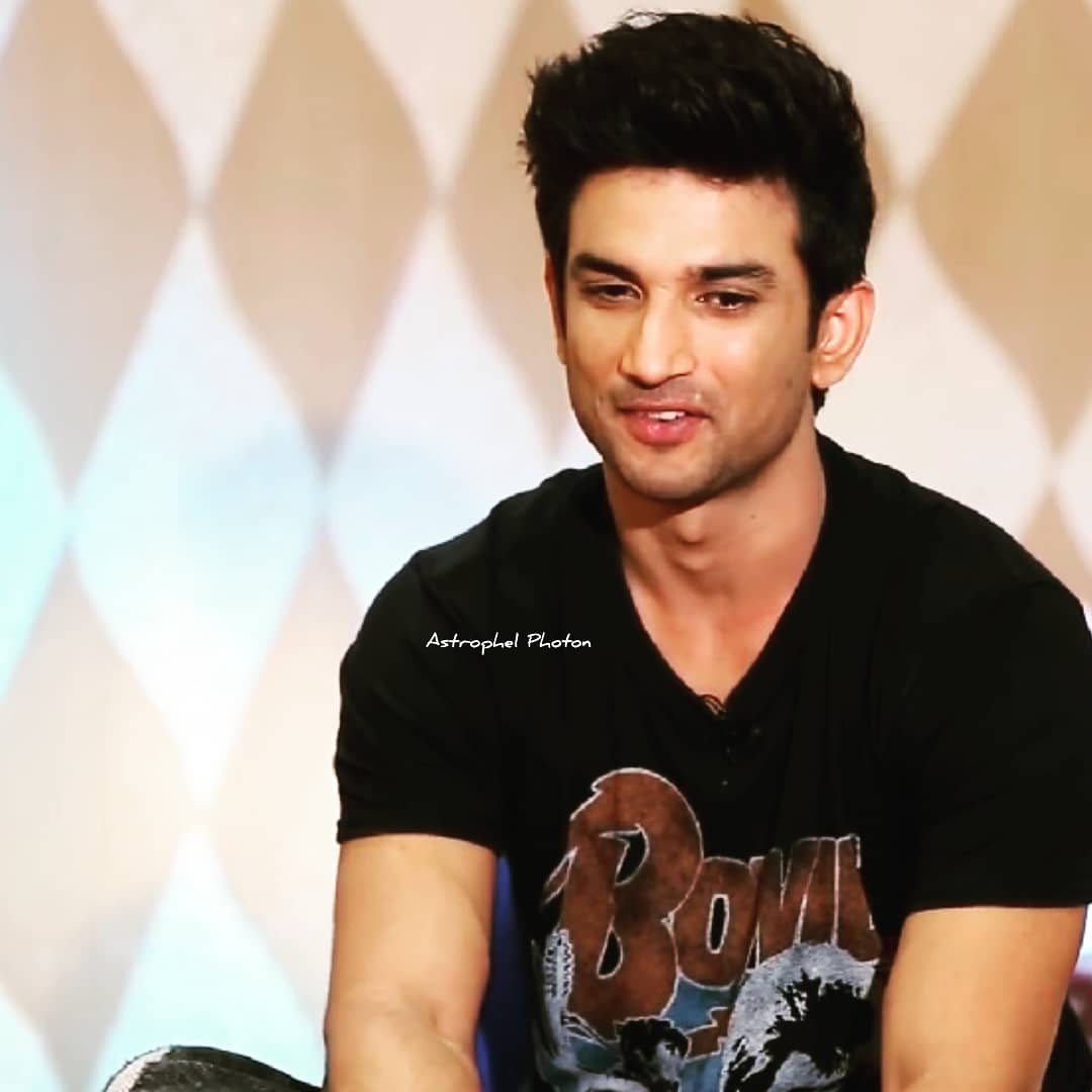 Chandra Nandi 🇮🇳 (@chandranandi3) on Twitter photo Only & Only With You, For You Always & Forever <a href="/itsSSR/">Sushant Singh Rajput</a>.. Just Be Happy & Keep Smiling Always.. God Bless You.. 🙂❤✨🦋🧿
#SushantSinghRajput
#JusticeForSushantSinghRajput
Sushant Singh Rajput 💫 Only & Only With You, For You Always & Forever <a href="/itsSSR/">Sushant Singh Rajput</a>.. Just Be Happy & Keep Smiling Always.. God Bless You.. 🙂❤✨🦋🧿
#SushantSinghRajput
#JusticeForSushantSinghRajput
Sushant Singh Rajput 💫