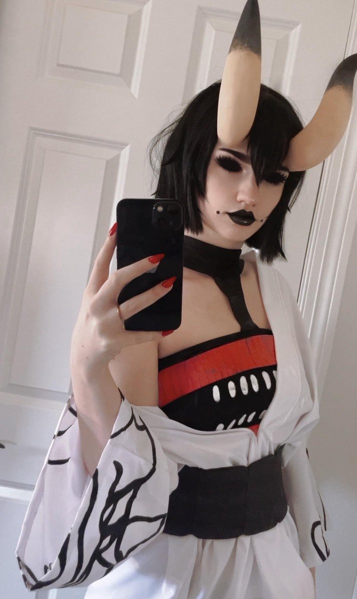 Jorge_Most's tweet photo. Uno de los mejores cosplays de Fortnite que he visto.

📸 @valynhearts https://t.co/88lycz4TUQ