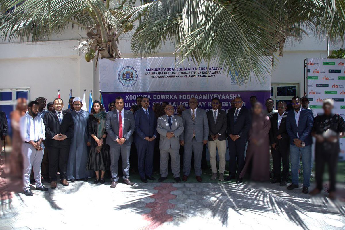 #CCCPA kicks off 4️⃣day capacity building training on Enhancing the Role of Somali Community Leaders in P/CVE in partnership w/ <a href="/Tubsancenter/">XARUNTA QARAN EE TUBSAN</a> w/ high-level opening ceremony attended by Ministers <a href="/DaudAweis/">Daud Aweis</a>
<a href="/AmbIlyasOmar/">Amb Ilyas Sheikh Omar</a>, <a href="/MoBareMohamud/">Mohamed Bare Mohamud</a> &amp; SRCC <a href="/souefmo_elamine/">Souef Mohamed El-Amine</a>

📍Mogadishu, Somalia