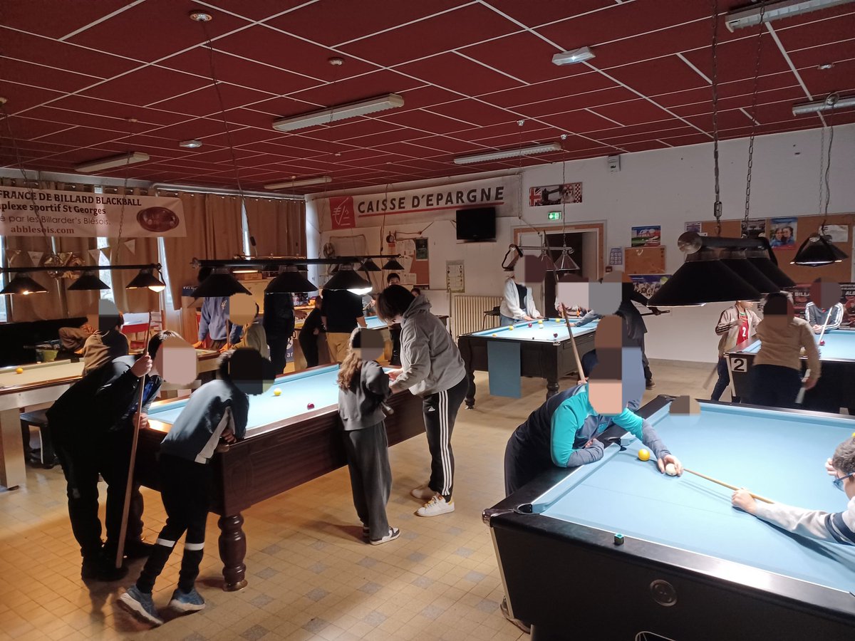 USEP 41 (@usep_41) on Twitter photo Cette semaine, la Class'USEP Unis'Vers avec des CM1/CM2 de l'école Rol Tanguy Ville de Blois a été riche en échange, en réflexion, en partage, en découverte.
<a href="/dsden41/">DSDEN de Loir-et-Cher - Académie d'Orléans-Tours</a> <a href="/usepnationale/">USEP nationale</a> Cette semaine, la Class'USEP Unis'Vers avec des CM1/CM2 de l'école Rol Tanguy Ville de Blois a été riche en échange, en réflexion, en partage, en découverte.
<a href="/dsden41/">DSDEN de Loir-et-Cher - Académie d'Orléans-Tours</a> <a href="/usepnationale/">USEP nationale</a>