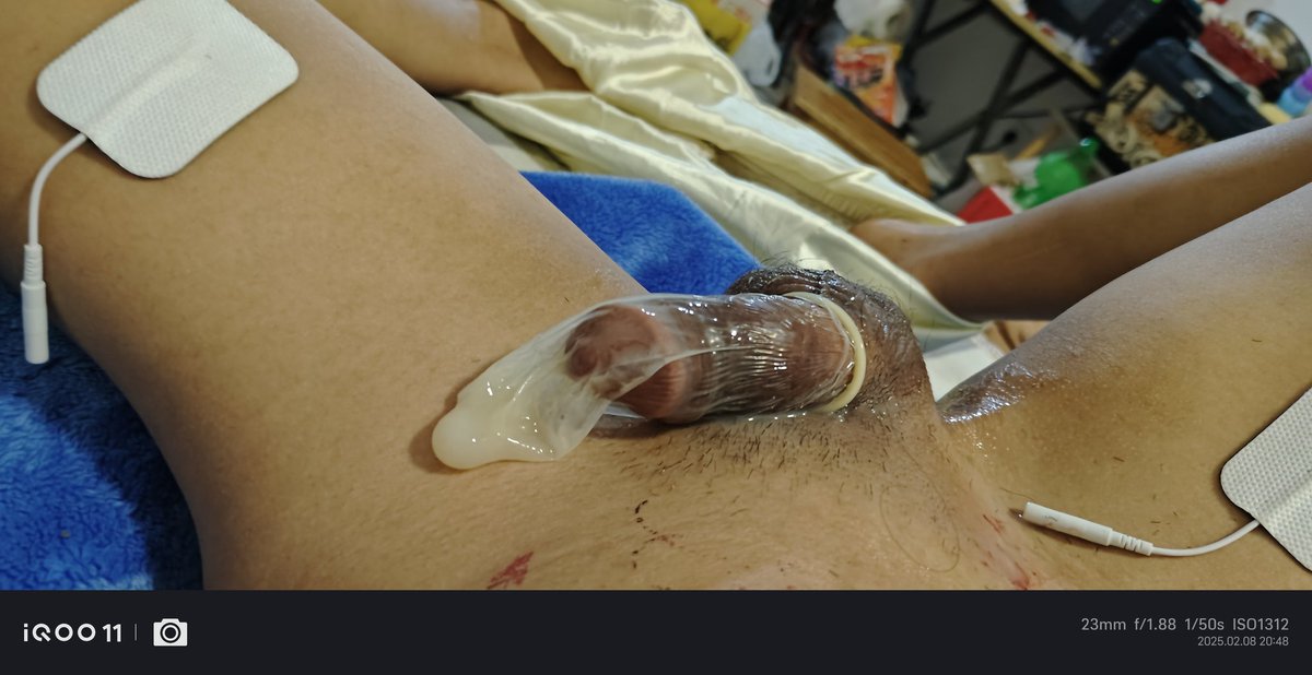 我废了，手撸20多分钟没出来，最后用杯子弄出来的，有人愿意吃肉棒加奶稀不？